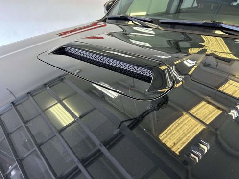 Certified 2024 Toyota 4Runner TRD Off-Road Premium w/ Moonroof Package AWD/4WD image 9