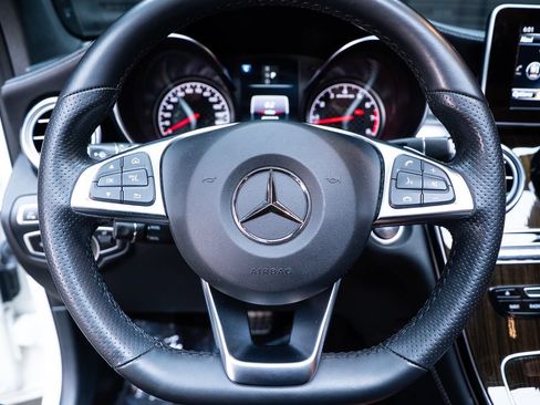 Used 2019 Mercedes-Benz GLC 43 AMG 4MATIC image 23