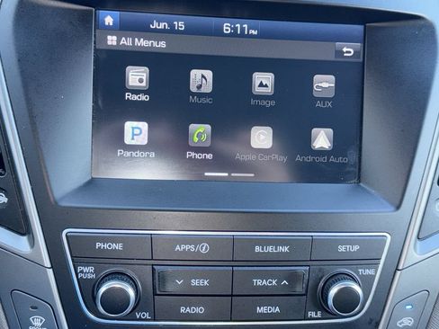 Used 2018 Hyundai Santa Fe Sport w/ 2.4L Value Package 02 FWD image 20
