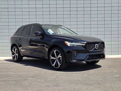 Used 2023 Volvo XC60 B5 Ultimate w/ Protection Package Premier FWD image 6