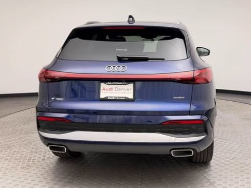 Used 2025 Audi Q5 Premium w/ Convenience Package AWD/4WD image 3