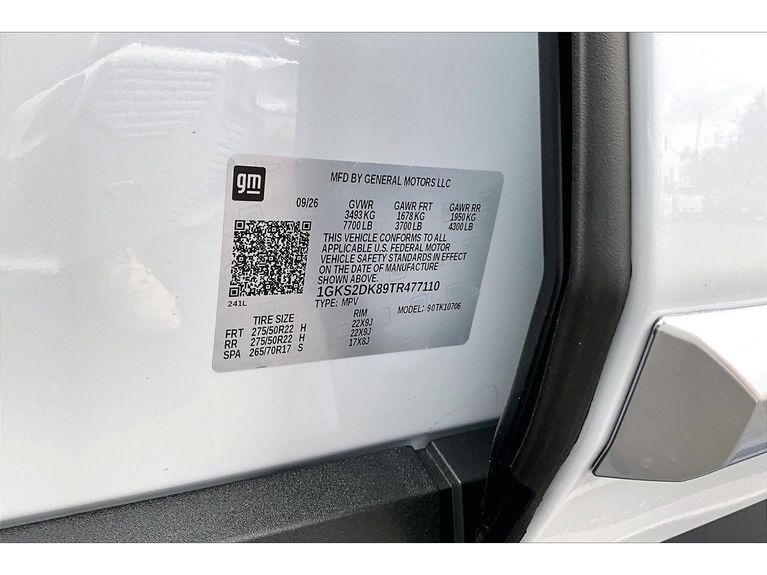 New 2026 GMC Yukon Denali w/ Denali Reserve Package AWD/4WD image 8