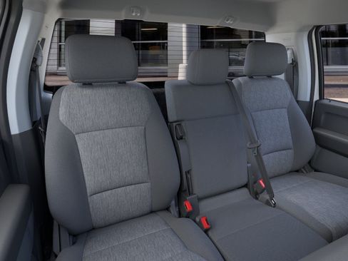 New 2026 Ford F550 4x4 Regular Cab Super Duty image 32