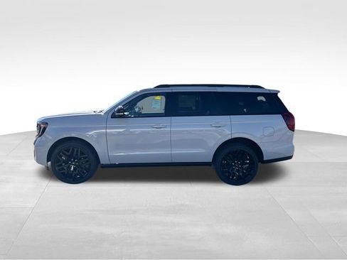 New 2026 Ford Expedition Platinum w/ Stealth Performance Package AWD/4WD image 5