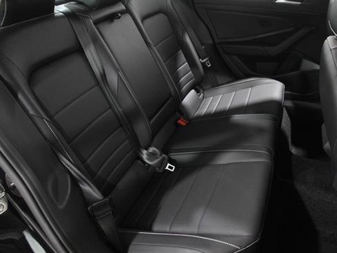 Used 2023 Volkswagen Jetta SE w/ Panoramic Sunroof Package FWD image 17