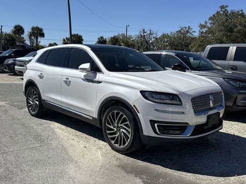 Used 2019 Lincoln Nautilus Reserve image 2