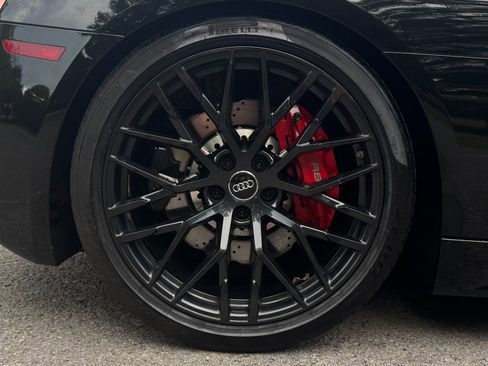 Used 2018 Audi R8 V10 image 79