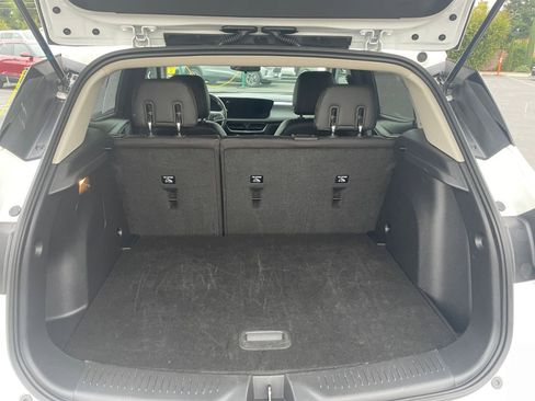 Used 2025 Buick Encore GX Preferred image 24