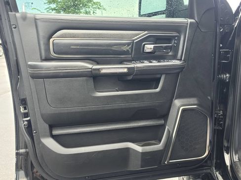 Used 2023 RAM 3500 Limited w/ Night Edition AWD/4WD image 13