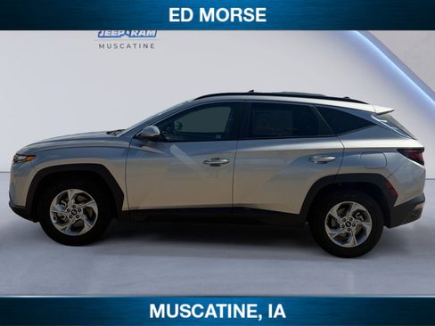 Used 2024 Hyundai Tucson SEL FWD image 2