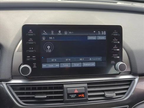 Used 2021 Honda Accord Sport image 9