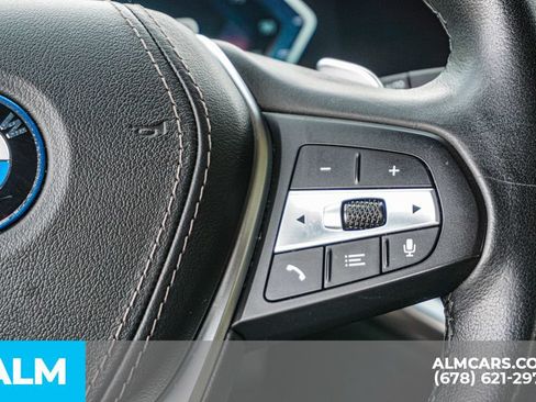 Used 2025 BMW X5 xDrive50e AWD/4WD image 30