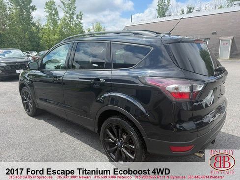 Used 2017 Ford Escape Titanium AWD/4WD image 5