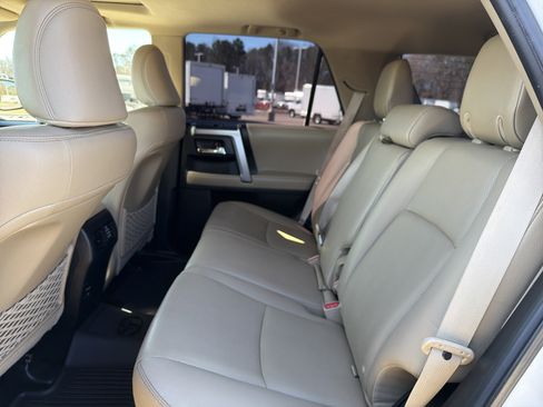 Used 2017 Toyota 4Runner Limited image 31