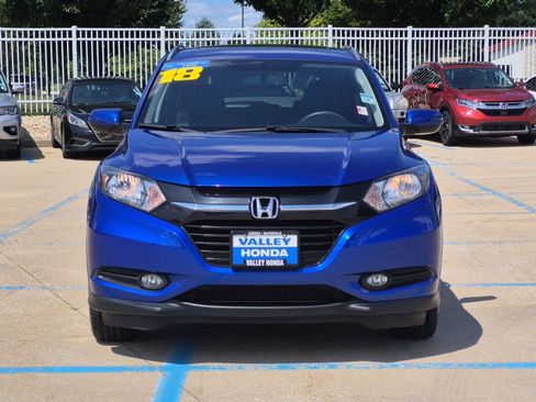 Certified 2018 Honda HR-V EX-L image 3