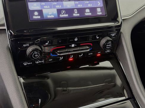 Used 2023 Jeep Grand Cherokee L Laredo w/ Luxury Tech Group I RWD image 17