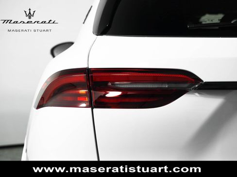 New 2025 Maserati Grecale Modena AWD/4WD image 12