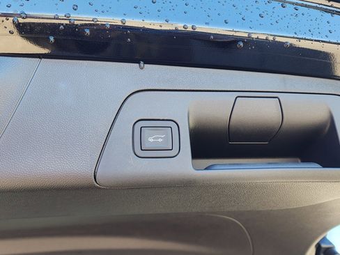 New 2026 Buick Envision Avenir image 50