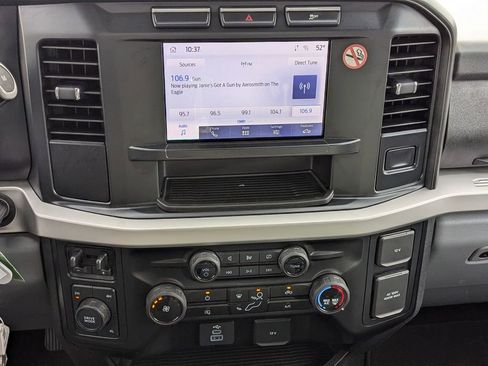 Used 2024 Ford F250 XLT image 21