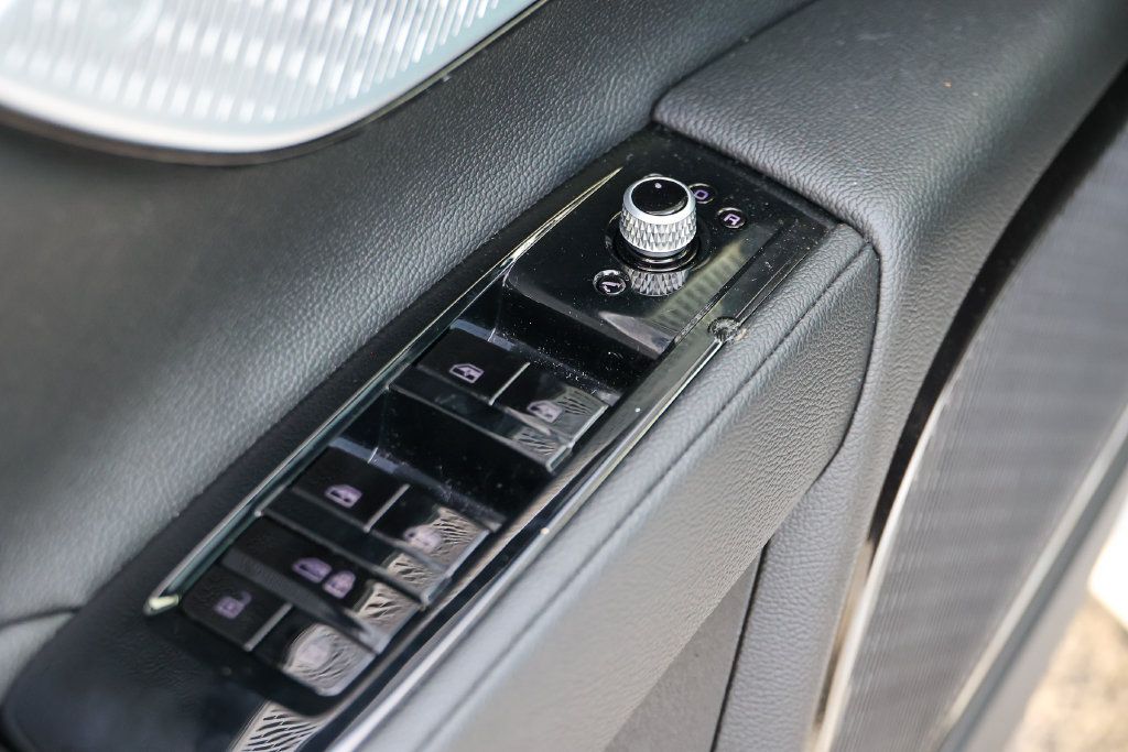 Used 2024 Maserati Grecale Modena AWD/4WD image 7