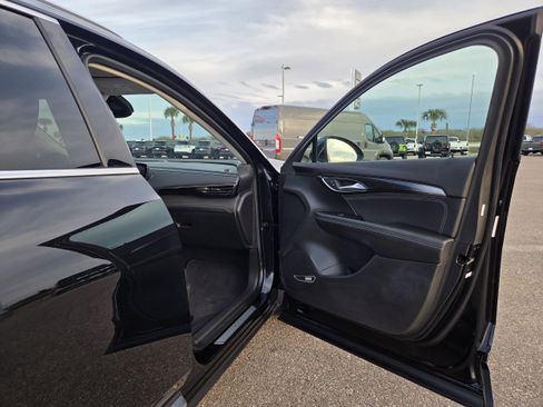 Used 2025 Buick Envision Preferred image 17