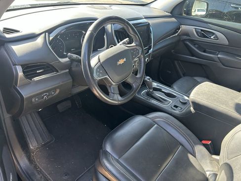 Used 2018 Chevrolet Traverse RS w/ LPO, Cargo Package FWD image 11