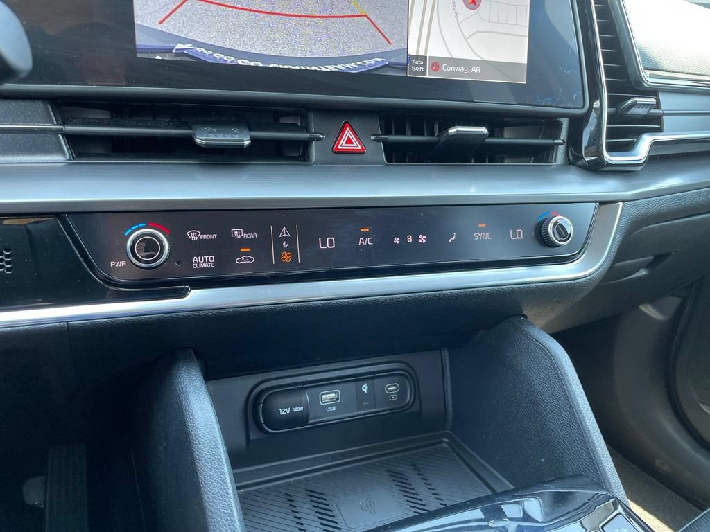 Certified 2025 Kia Sportage EX FWD image 18