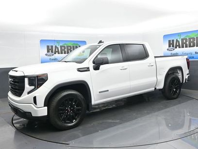 Used 2024 GMC Sierra 1500 Elevation