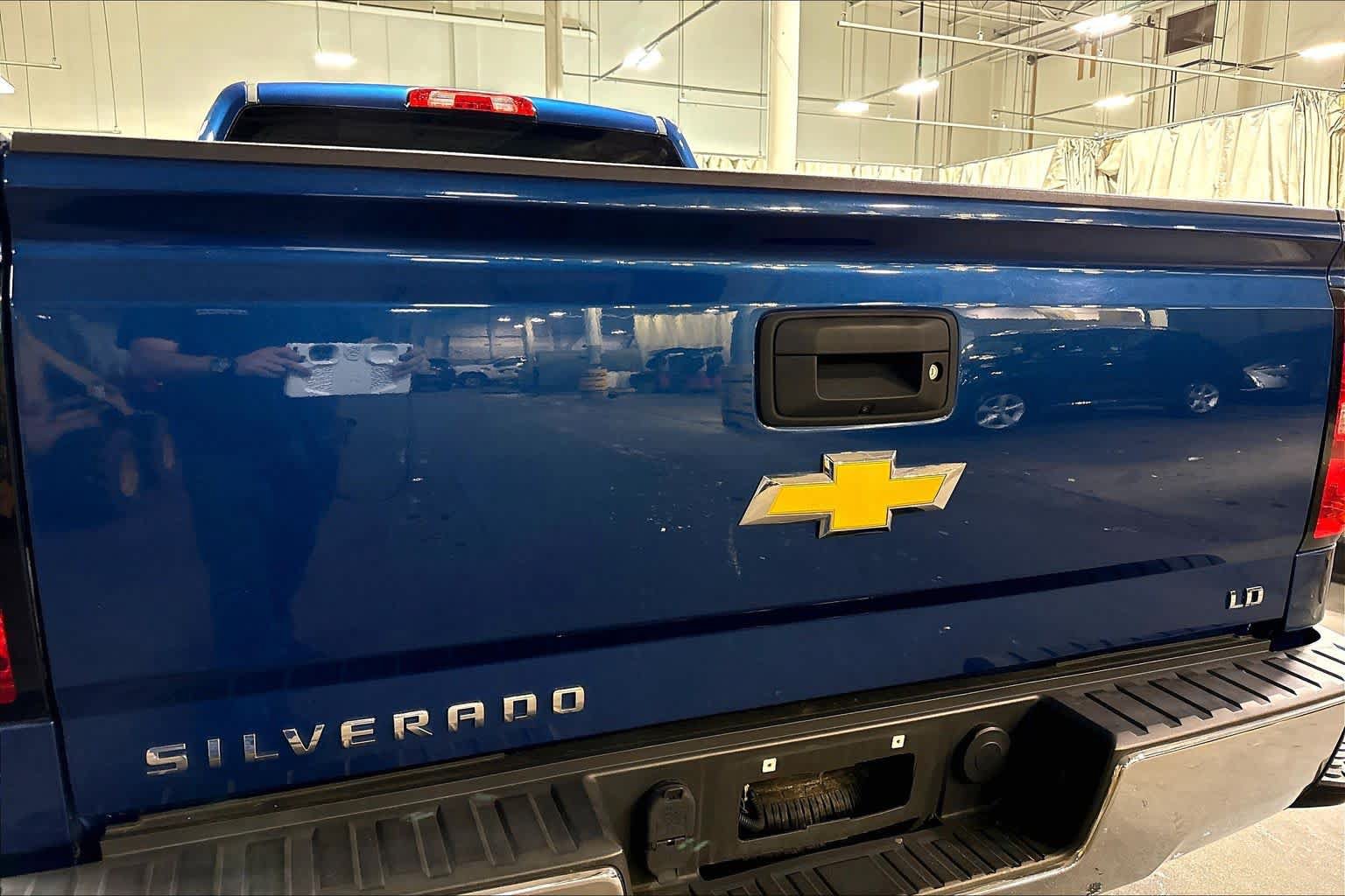 Used 2019 Chevrolet Silverado 1500 LT w/ All Star Edition AWD/4WD image 31