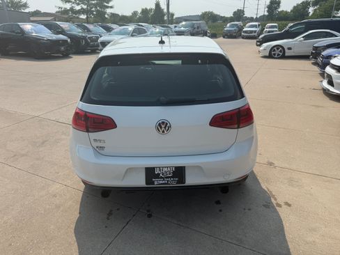 Used 2015 Volkswagen GTI S FWD image 5