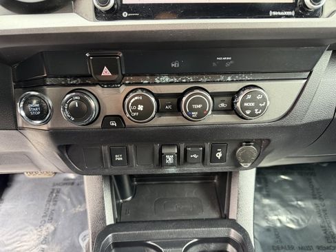 Used 2020 Toyota Tacoma TRD Sport w/ Blackout Package image 24