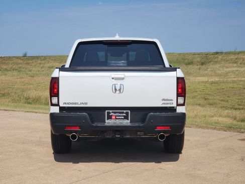 Used 2023 Honda Ridgeline RTL-E image 8