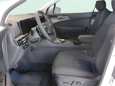 New 2026 Kia Sportage S AWD/4WD image 38