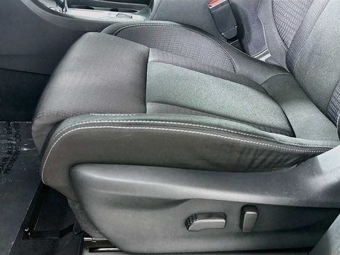 Certified 2023 Subaru Ascent Premium AWD/4WD image 17