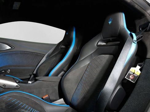 Used 2023 Maserati MC20 Coupe image 6