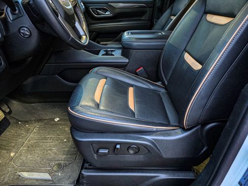 Used 2022 GMC Yukon AT4 w/ Max Trailering Package image 13