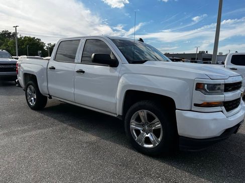 Used 2018 Chevrolet Silverado 1500 Custom w/ Texas Edition image 2