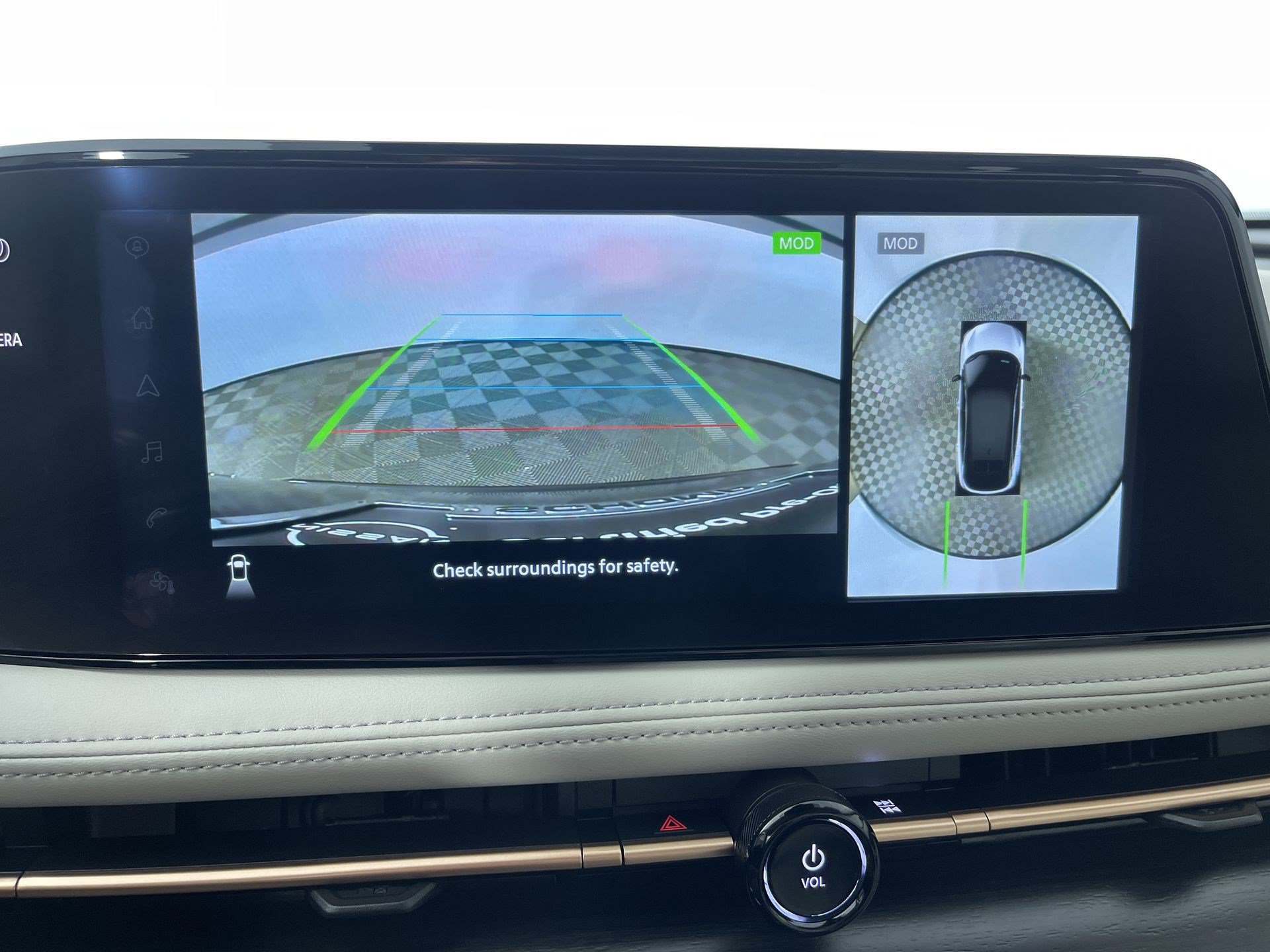 Certified 2024 Nissan Ariya AWD image 19