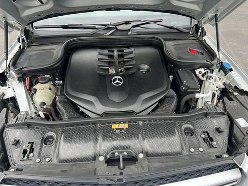 Used 2020 Mercedes-Benz GLS 580 4MATIC image 44