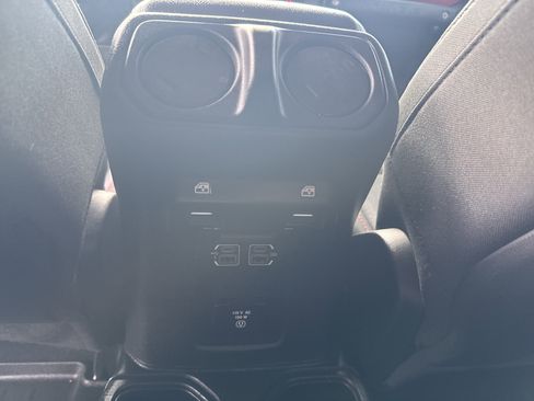Used 2020 Jeep Wrangler Unlimited Rubicon AWD/4WD image 13