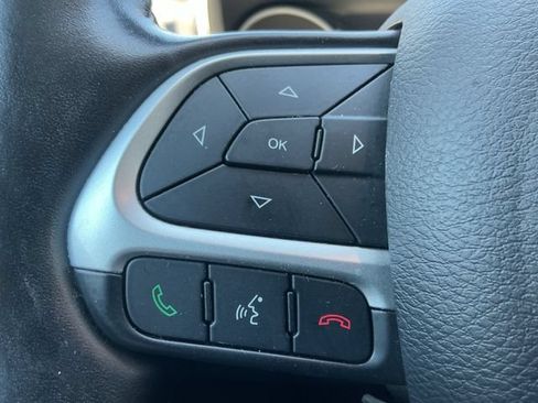 Used 2020 Jeep Compass Sport AWD/4WD image 17