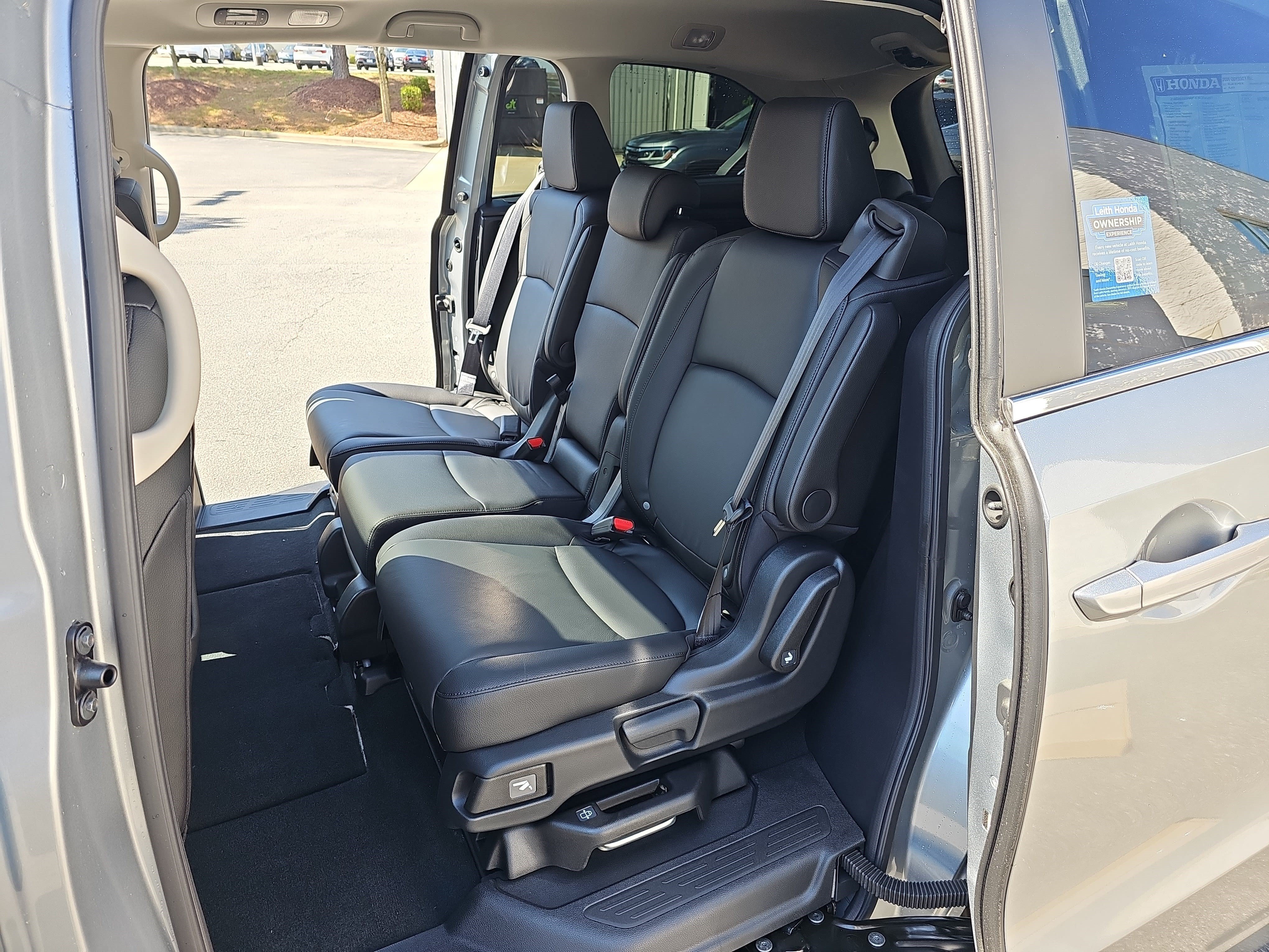 New 2026 Honda Odyssey EX-L image 14