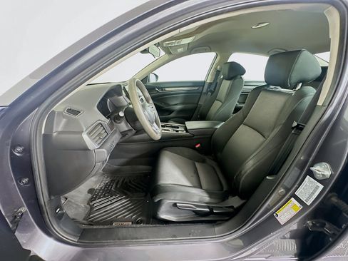 Used 2021 Honda Accord LX image 13
