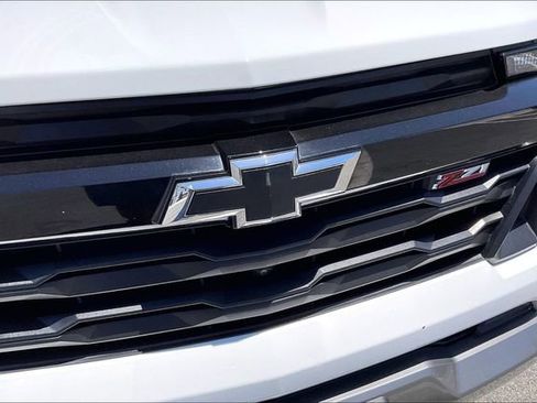 Used 2024 Chevrolet Colorado Z71 w/ Z71 Convenience Package 2 AWD/4WD image 30