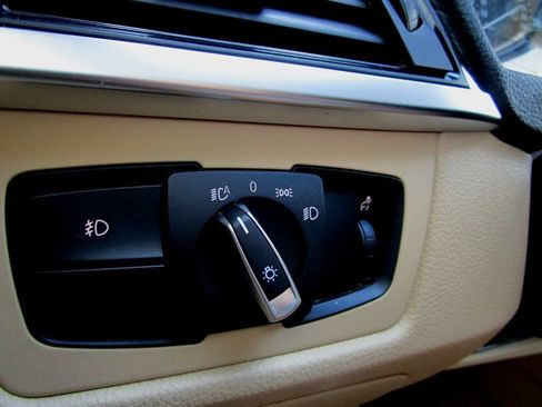 Used 2014 BMW 328d xDrive Sedan image 30