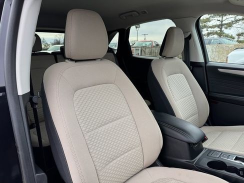 Certified 2021 Ford Escape SE w/ Convenience Package image 19