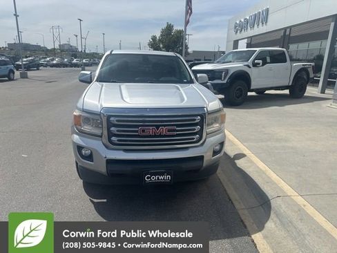 Used 2015 GMC Canyon SLE AWD/4WD image 2