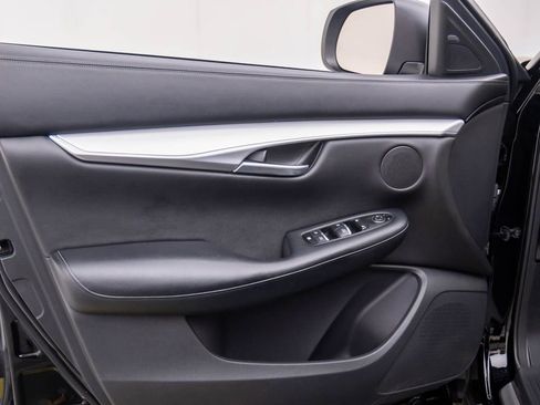 Used 2021 INFINITI QX50 Luxe w/ Appearance Package image 13