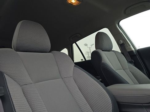 Used 2022 Subaru Outback Premium AWD/4WD image 17