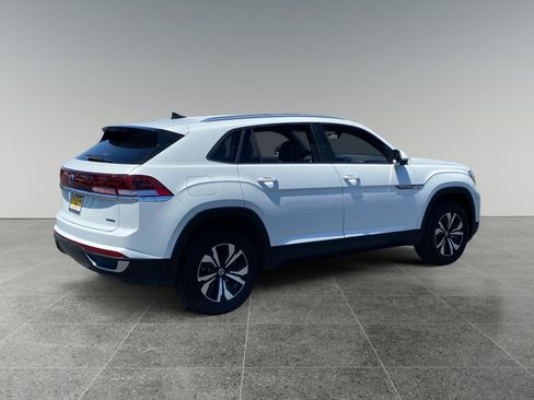 Used 2026 Volkswagen Atlas Cross Sport SE AWD/4WD image 5